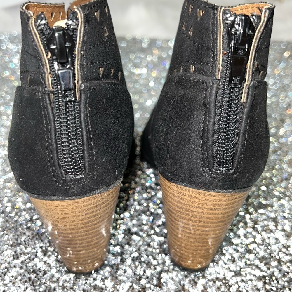 QUPID black ankle booties size 7 - Picture 7 of 9